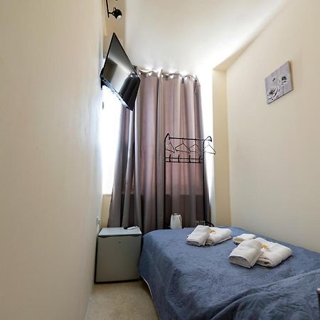 Pure Urban Bedboxes Acropolis Metro Petralona Apartment Athens Ngoại thất bức ảnh