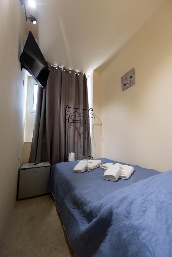 Pure Urban Bedboxes Acropolis Metro Petralona Apartment Athens Ngoại thất bức ảnh
