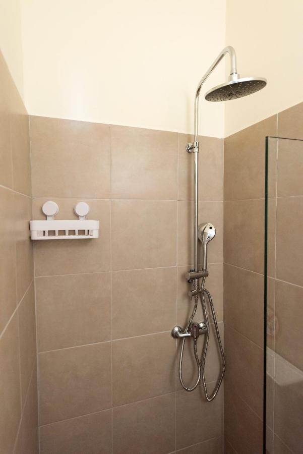 Pure Urban Bedboxes Acropolis Metro Petralona Apartment Athens Ngoại thất bức ảnh