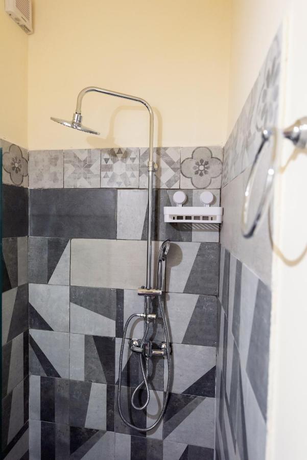 Pure Urban Bedboxes Acropolis Metro Petralona Apartment Athens Ngoại thất bức ảnh