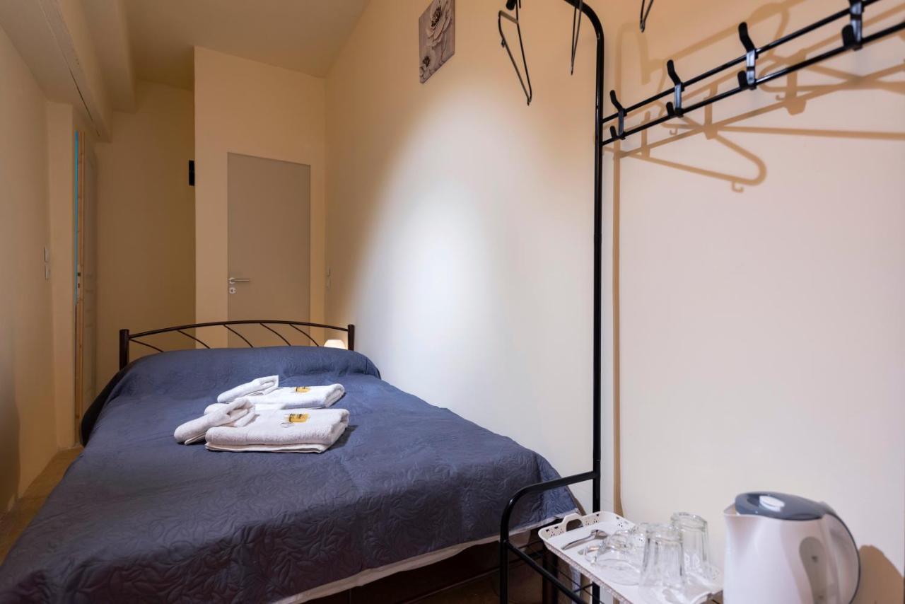 Pure Urban Bedboxes Acropolis Metro Petralona Apartment Athens Ngoại thất bức ảnh