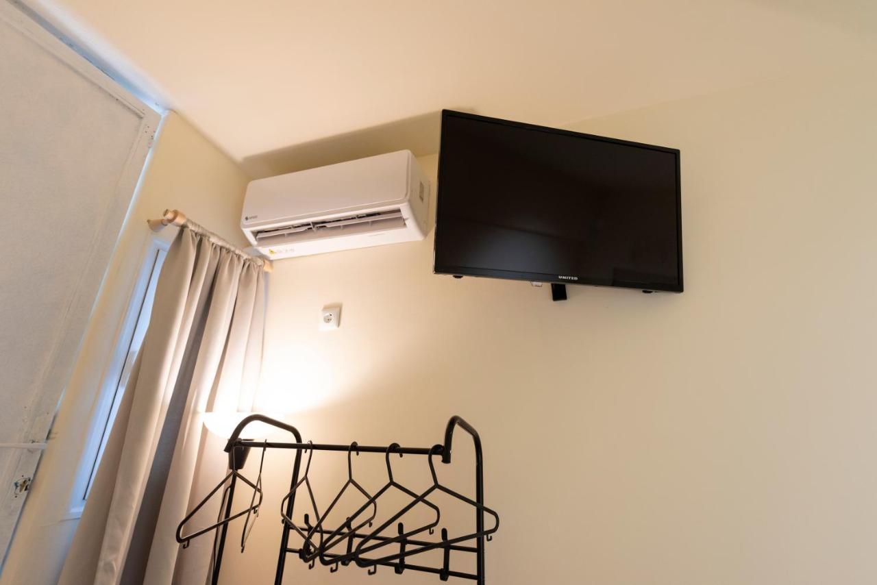 Pure Urban Bedboxes Acropolis Metro Petralona Apartment Athens Ngoại thất bức ảnh